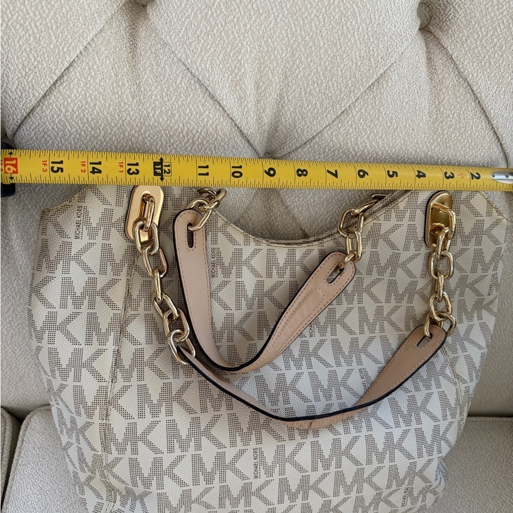 Michael Kors Cream Monogram Shoulder Bag with Gold Accents - Picture 5 of 9